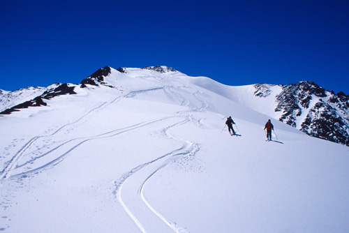 Ski mountaineering on Catedral above Santiago, 2001 