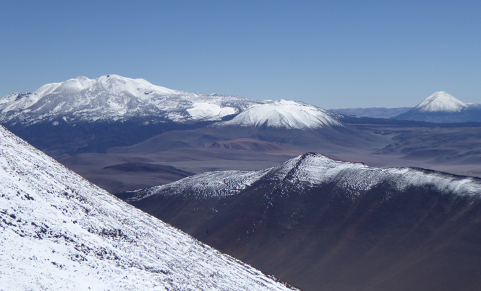 Condor (on the left and Peinado (on the right, from the summit of El Ermitaño. 